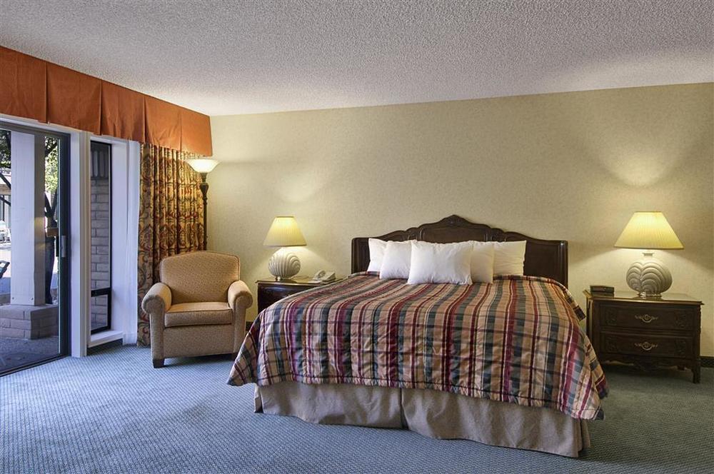 Red Lion Hotel Redding Cameră foto
